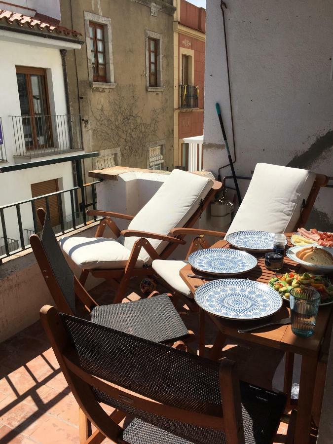 2 Bedroom Apartment In The Old Town, Close To The Beach L'Escala Exterior foto
