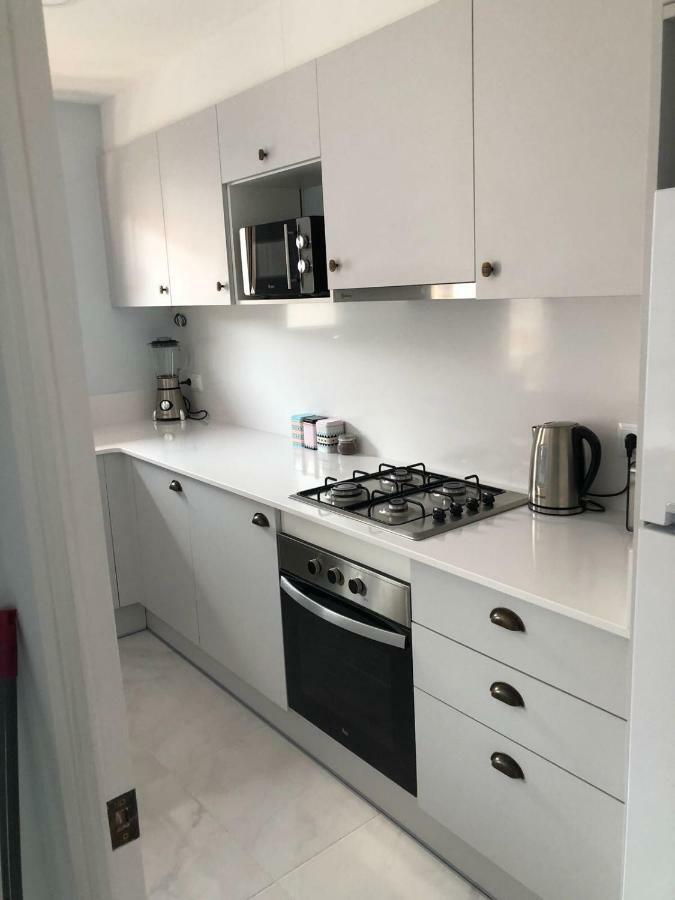 2 Bedroom Apartment In The Old Town, Close To The Beach L'Escala Exterior foto