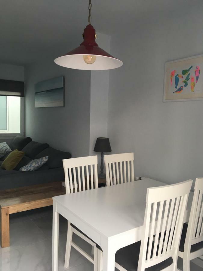 2 Bedroom Apartment In The Old Town, Close To The Beach L'Escala Exterior foto