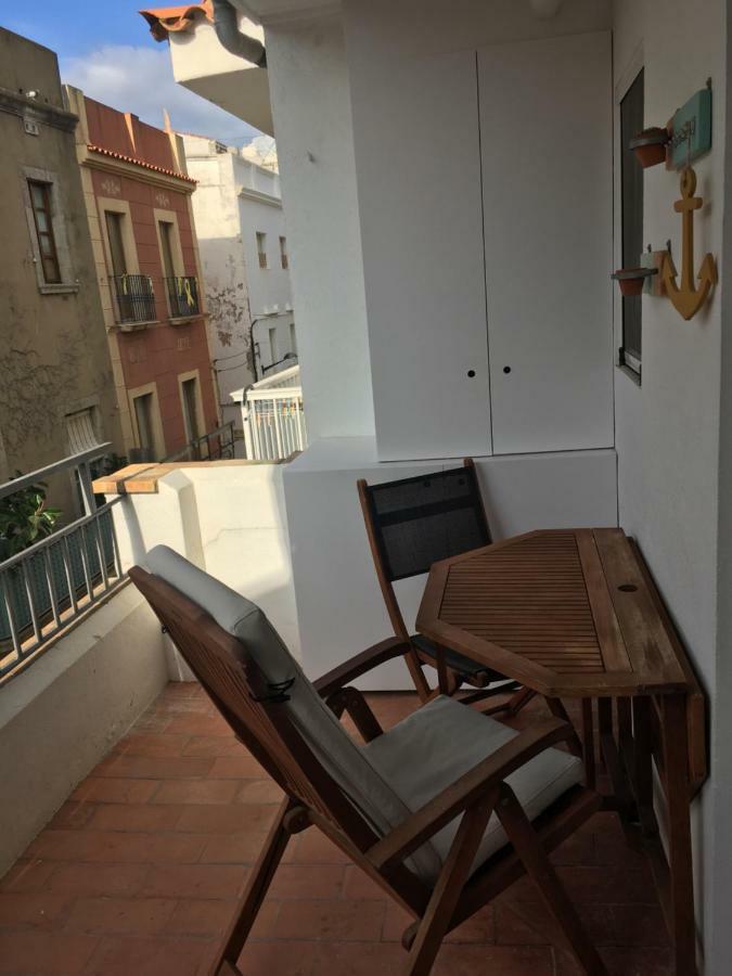 2 Bedroom Apartment In The Old Town, Close To The Beach L'Escala Exterior foto
